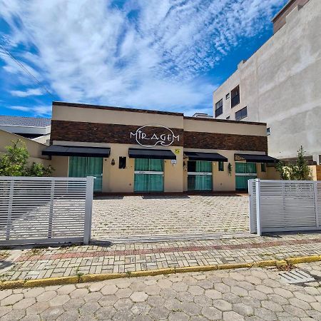 Miragem De Bombinhas Duo Apartment Ngoại thất bức ảnh